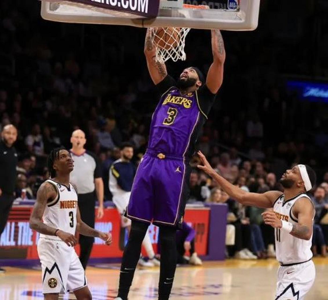 浓眉哥迎来十二赛季高光表现，掘金球迷沸腾！