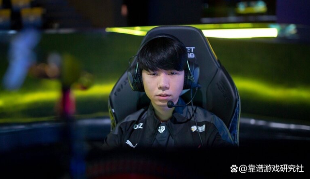 Rookie在老鹰比赛中持续失利，重返赛场引发热议！